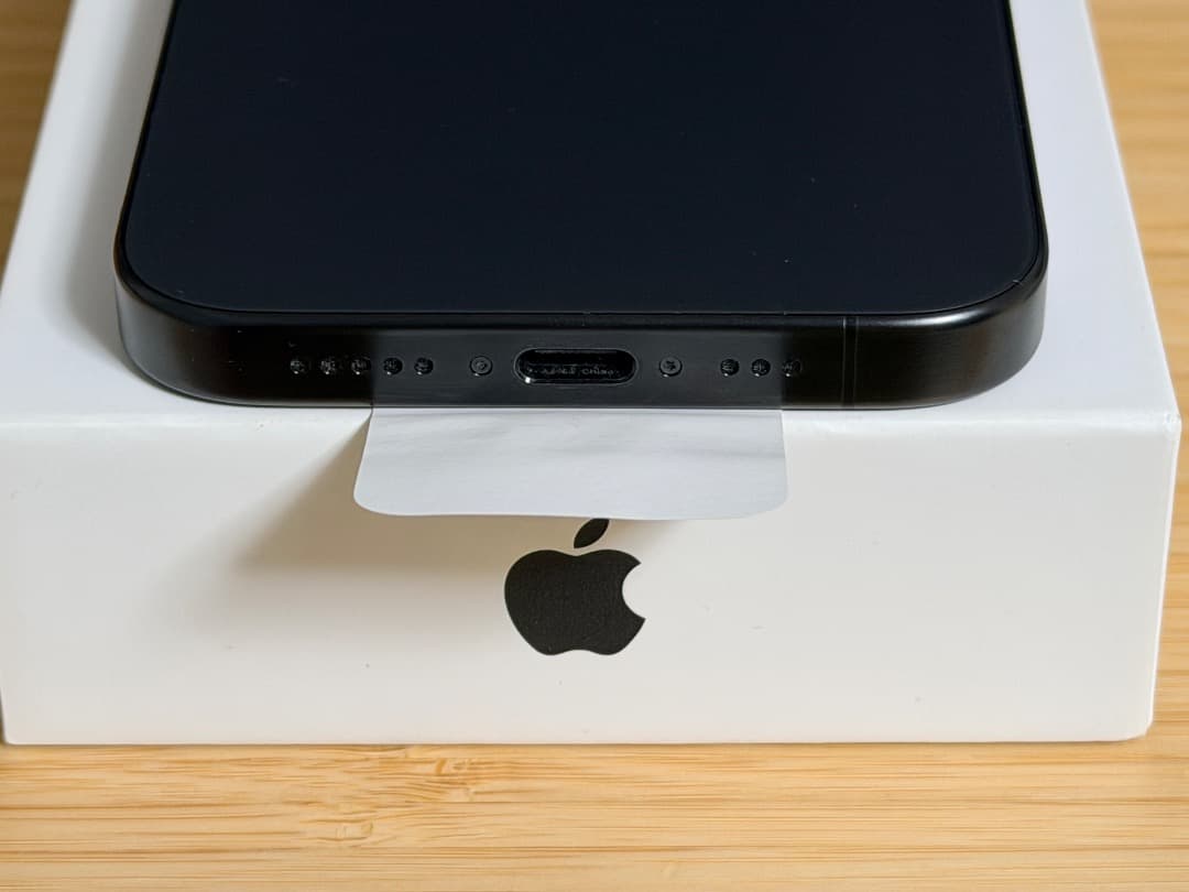 白ネコ専用Apple iPhone 15 Pro 128GB ブラック