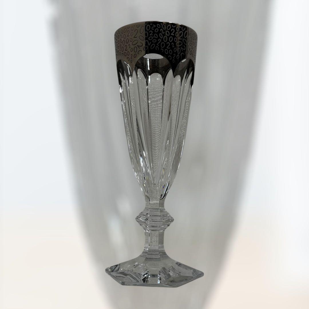 8819.バカラ アルクール フラワーベース 2000個限定