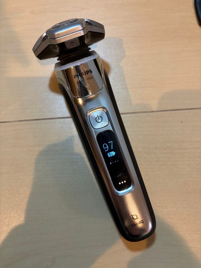 PHILIPS フィリップス 9000シリーズ S9985/50クロームシルバー