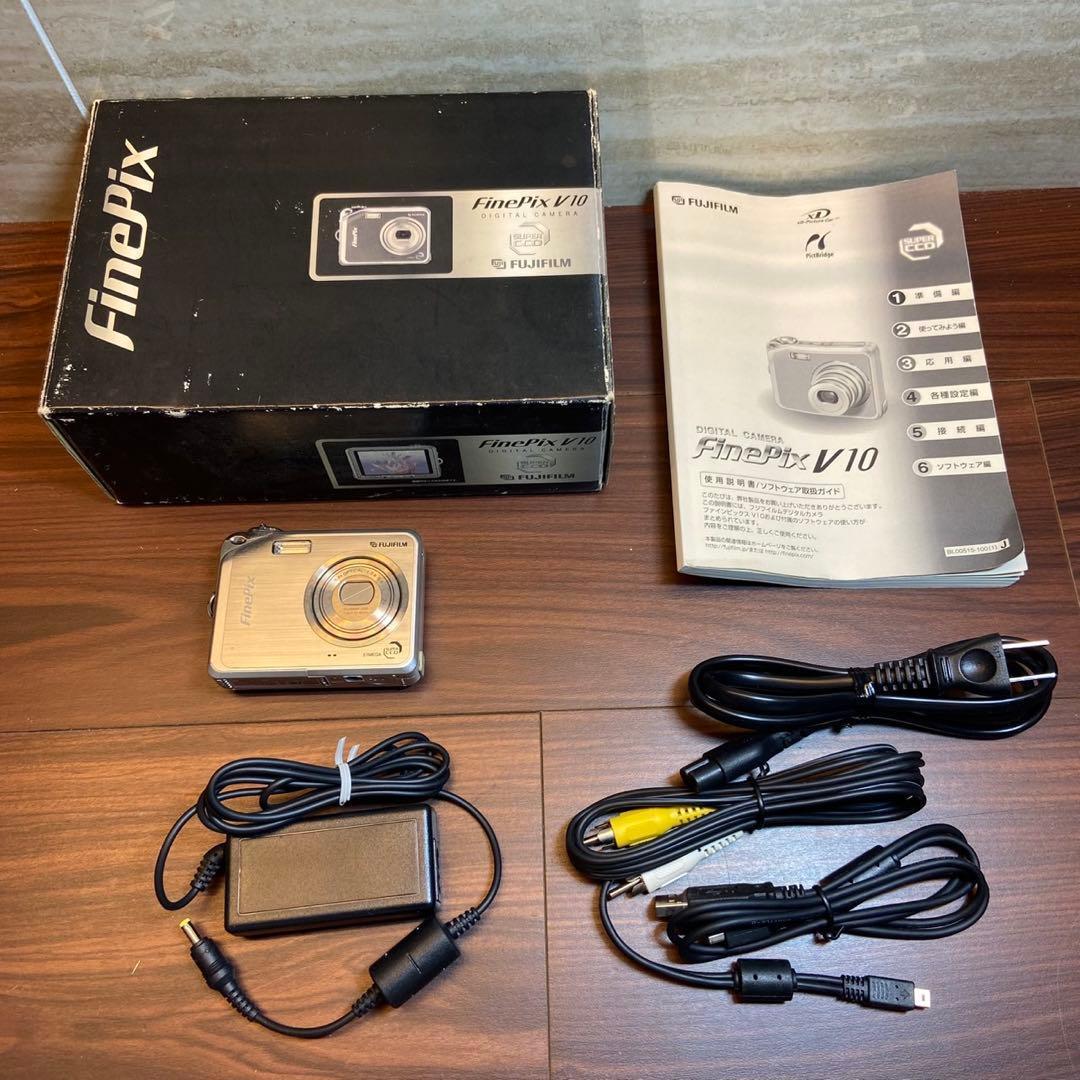 FUJI FILM FinePix FINEPIX V10 デジカメ 5502