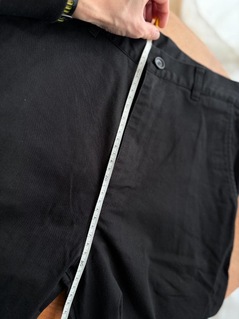 Comme des Garcons Homme 黒のズボン/スラックス