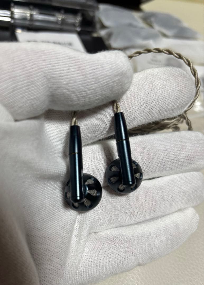 fiio フィーオ FIO-IEM-FF5-B インナー型 イヤホン イヤフォン