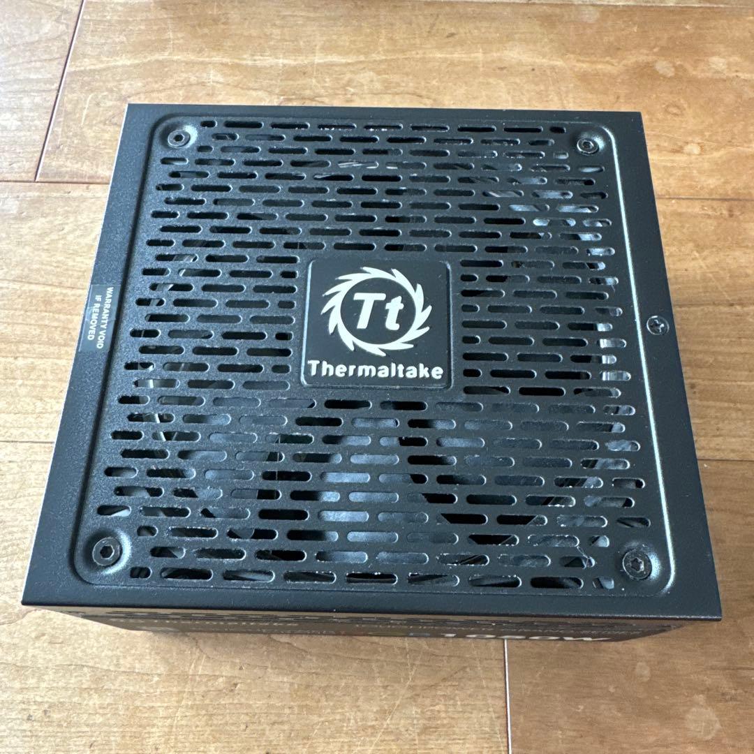 Thermaltake 1050w ４個在庫あり まとめ買い値引きします。