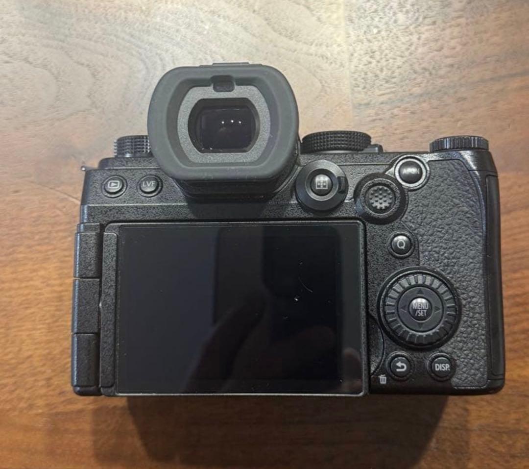 1月5日迄特価　LUMIX S5IIX ボディ DC-S5M2X ブラック