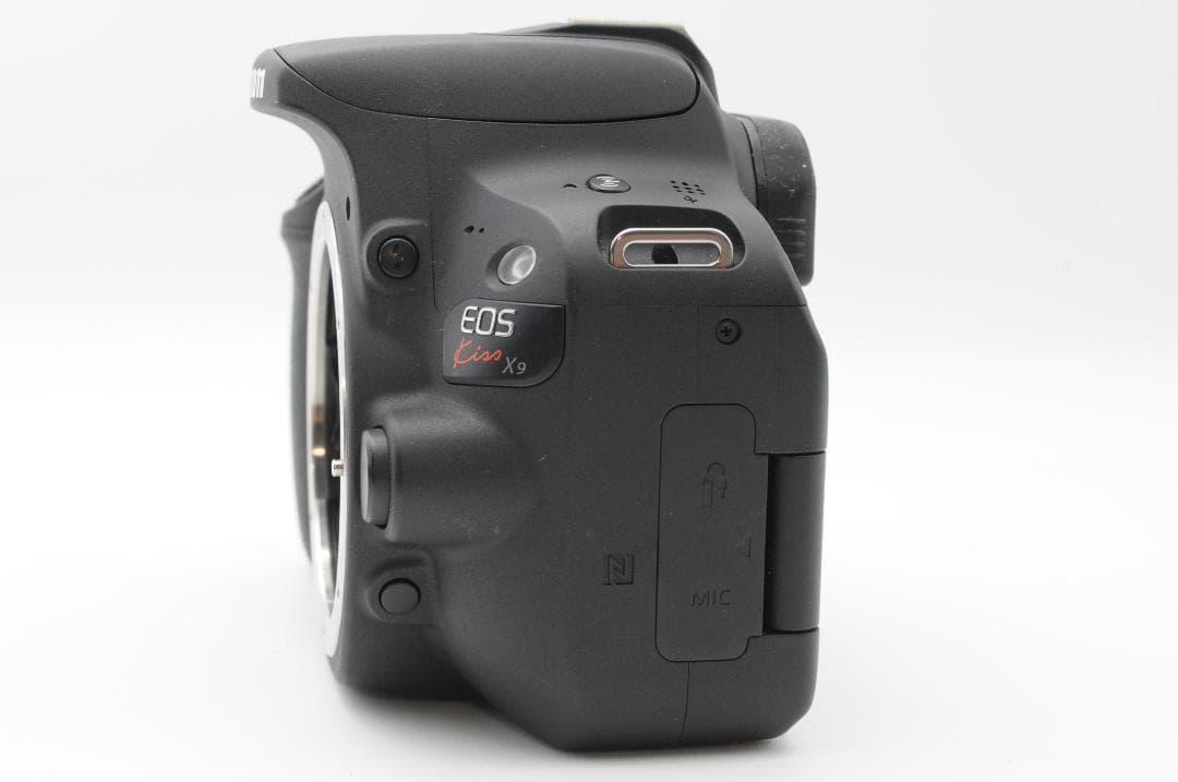 ☆新品クラス⑦☆SALE☆ Canon EOS Kiss x9 ダブルレンズ