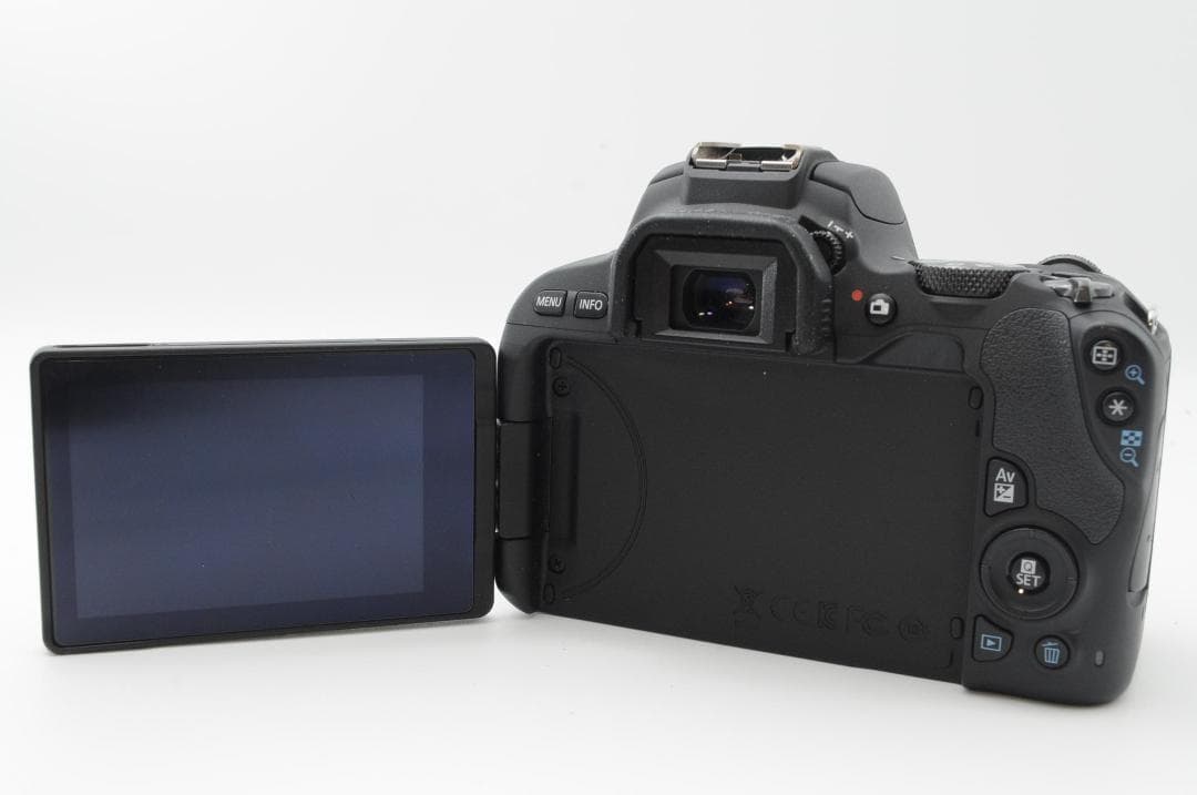 ☆新品クラス⑦☆SALE☆ Canon EOS Kiss x9 ダブルレンズ