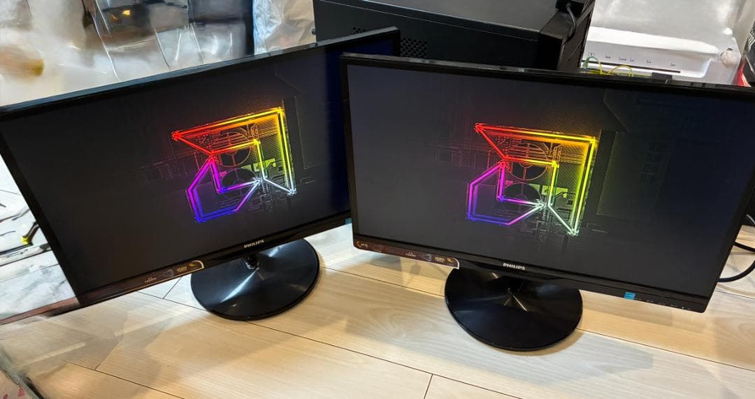 PHILIPS 21.5インチモニター2台！