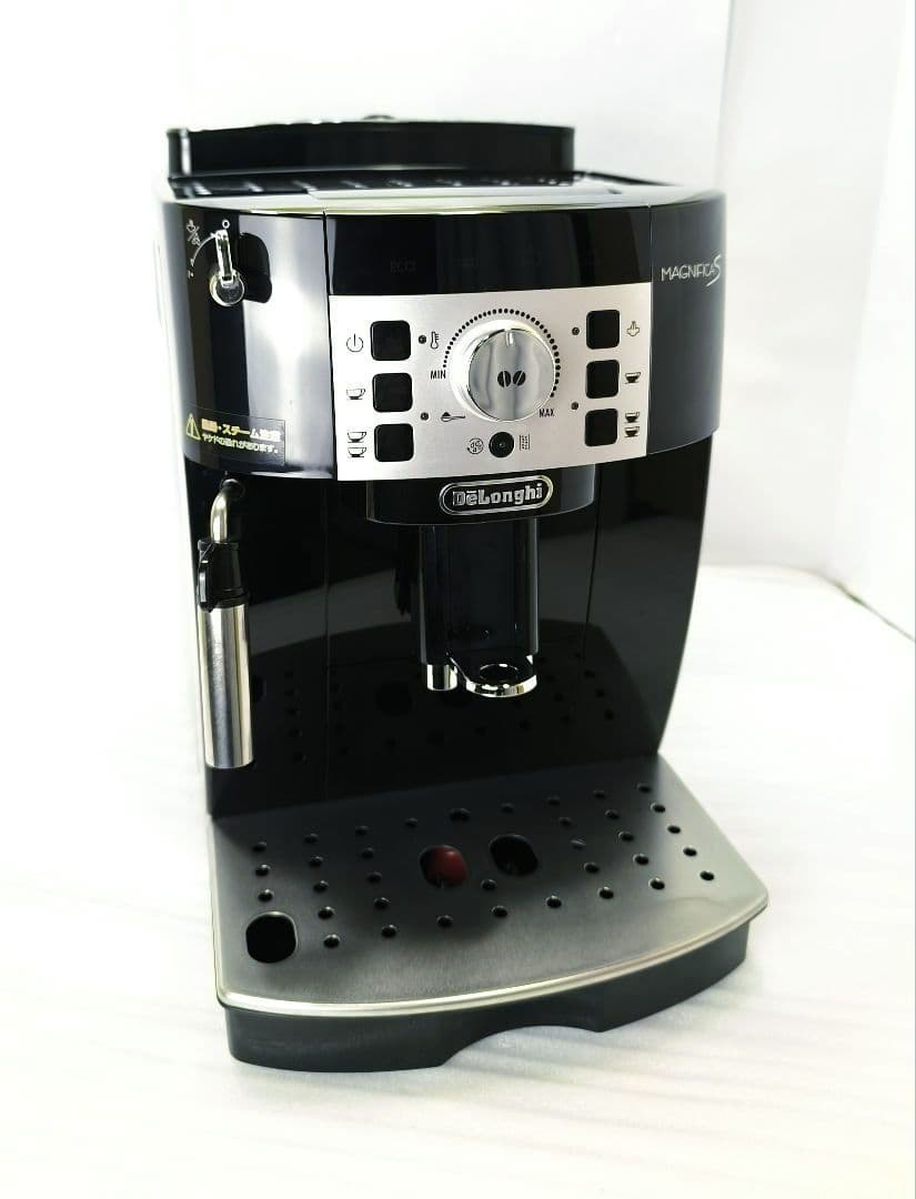 デロンギ　コンパクト全自動コーヒーマシン　マグニフィカS　ECAM22112B