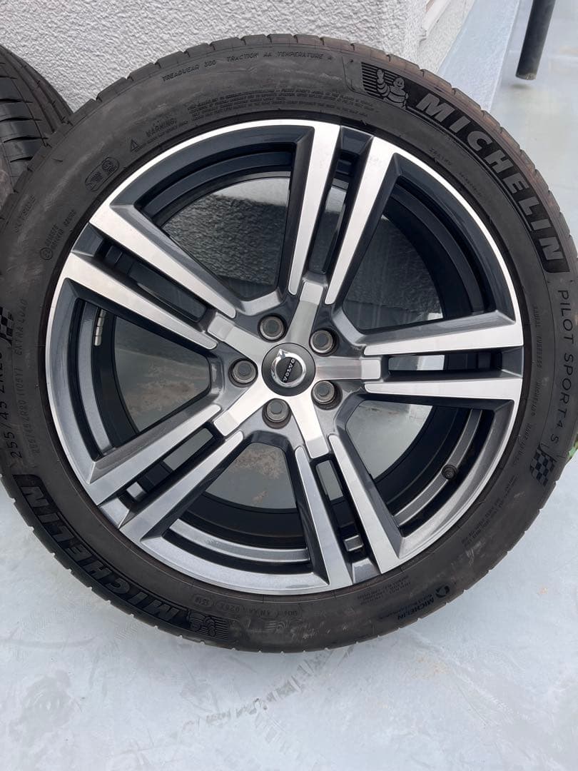 ボルボXC60 20インチ ホイールセット MICHELIN タイヤ付き