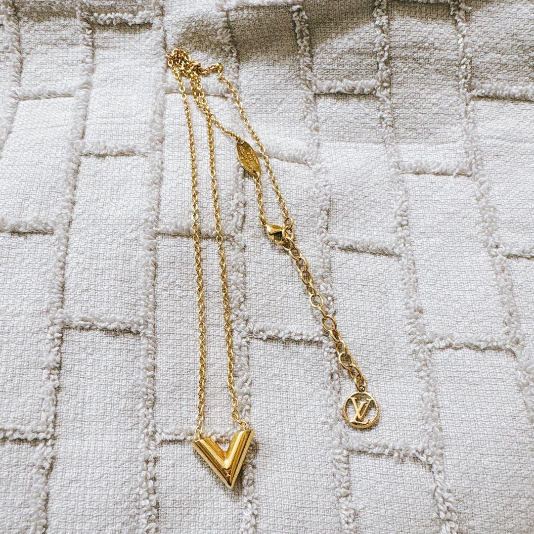 ルイヴィトン　ネックレス