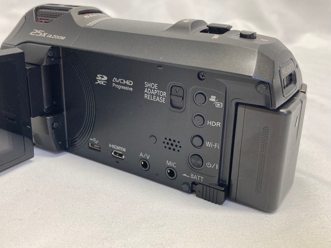 Panasonic パナソニック　4K ハンディカム　HC-VX985M