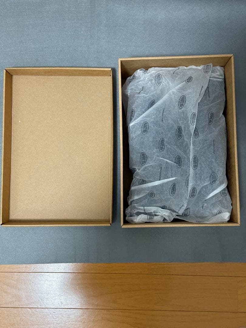 週末価格　ソロヴェアー ブローグ ウイングチップ　ドクターマーチン 外羽根