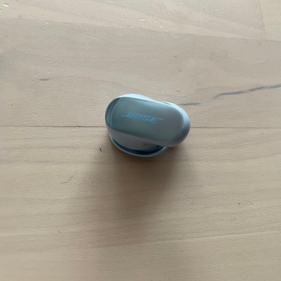 【美品】限定色Bose QuietComfort Earbuds II充電ケース