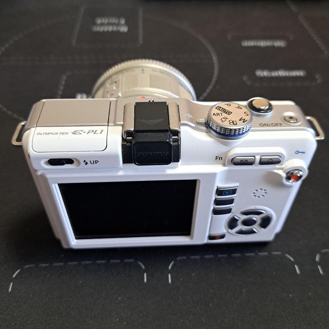 OLYMPUS E-PL1 ホワイト ミラーレス一眼