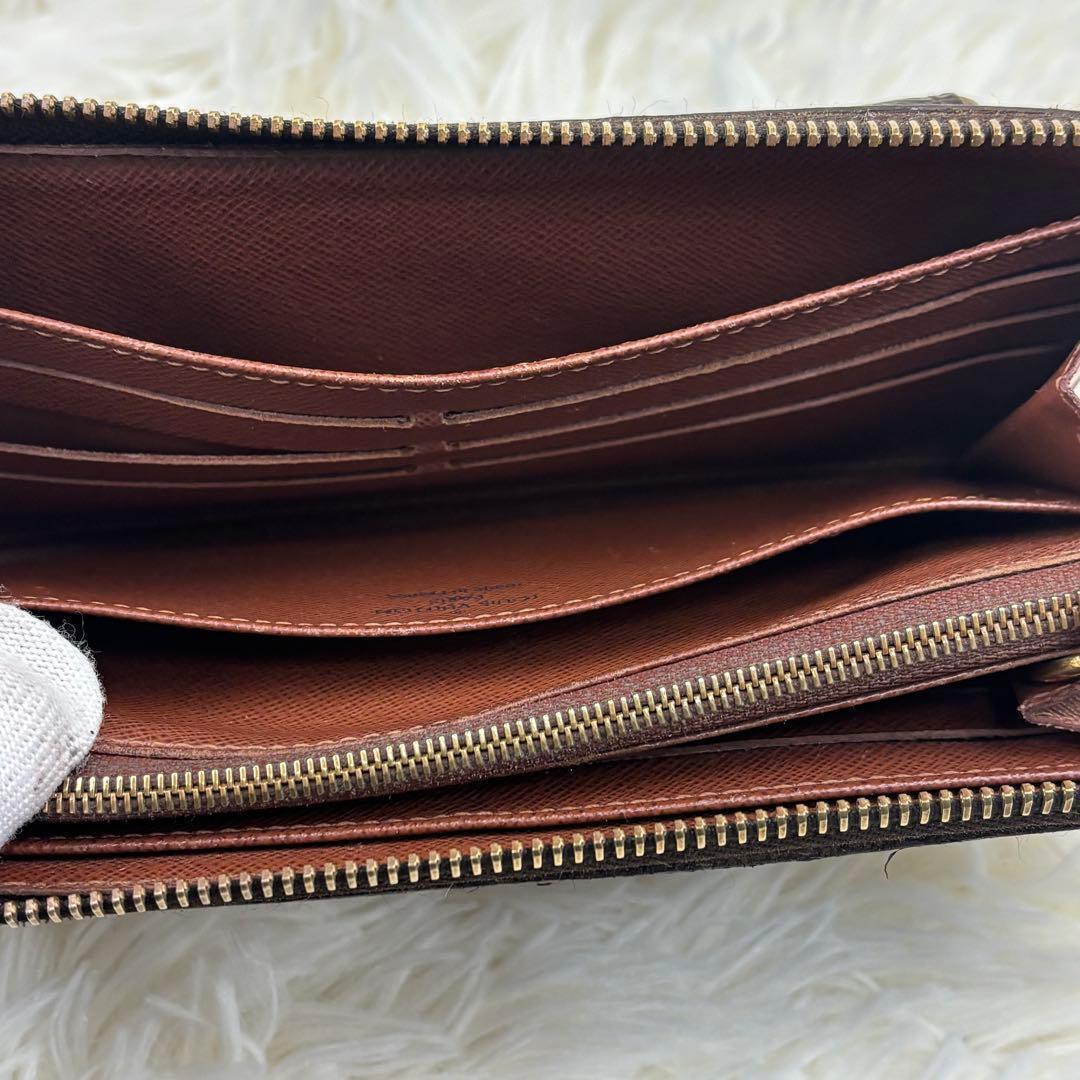 ルイヴィトン モノグラム ポルトフォイユアストリッド M61781 長財布