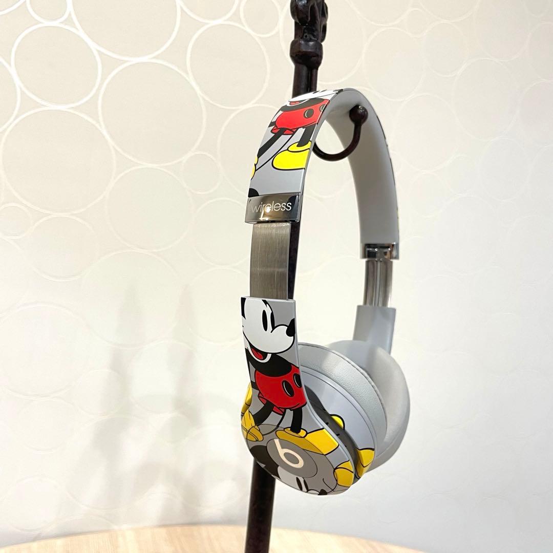 【極美品】Beats Solo3 Mickey 90周年 限定 ヘッドホン