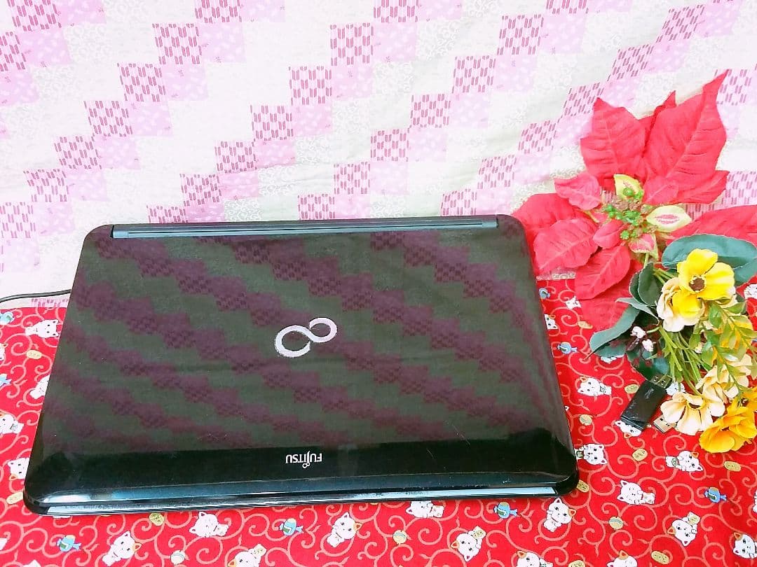 新型Win10♥2世代Corei5♥テレワーク可能♥画像編集♥動画編集♥オフィス