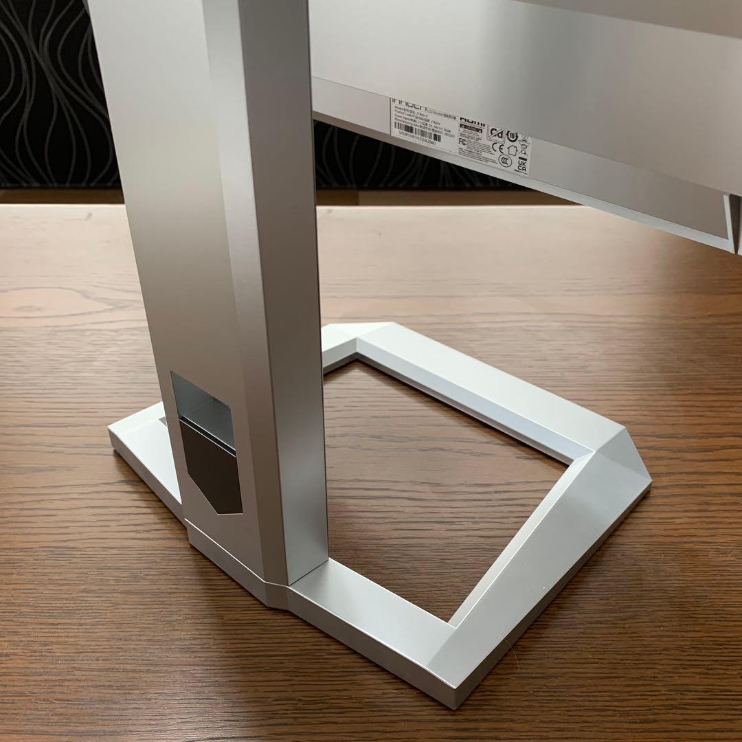 INNOCN 27M2V 4K ゲーミングモニター【超美品】