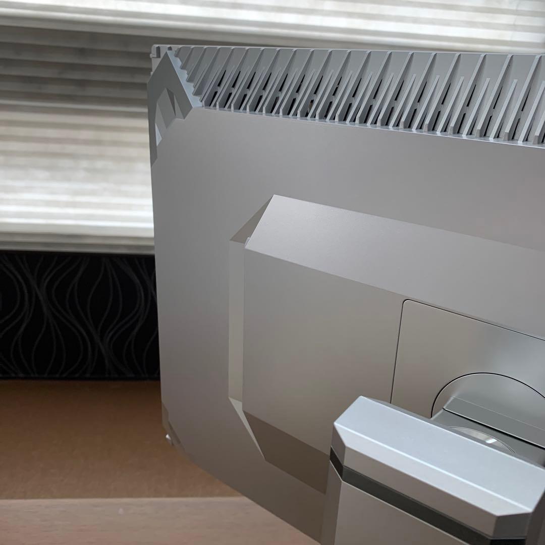 INNOCN 27M2V 4K ゲーミングモニター【超美品】