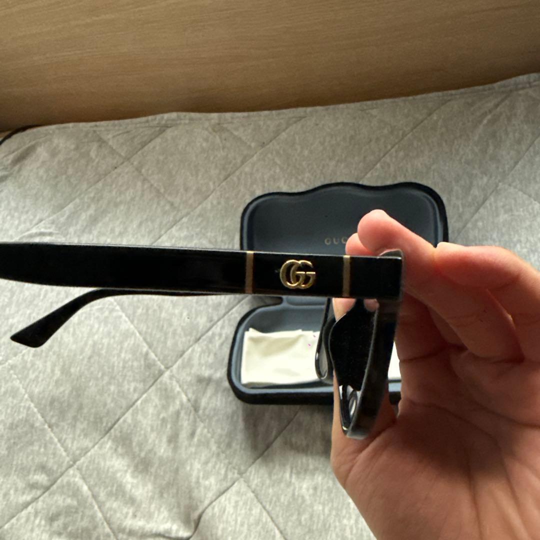 GUCCI ブラック サングラス GGロゴ ケース付き