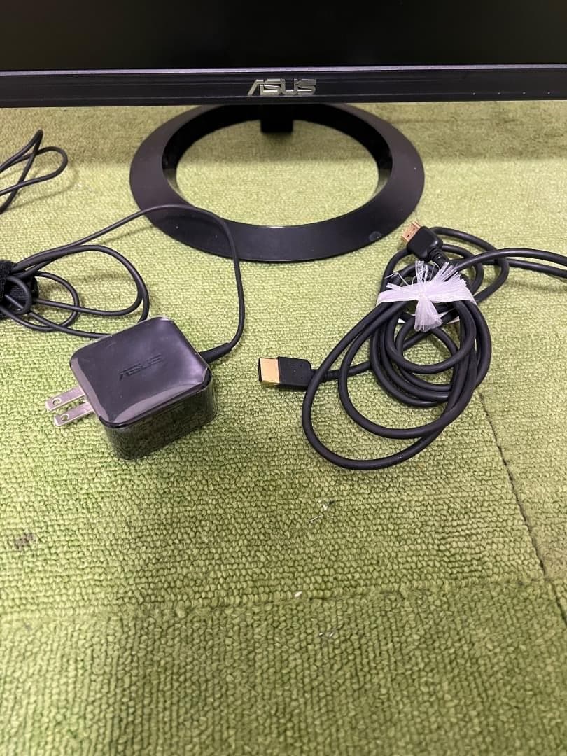 ASUS モニター スピーカー内蔵 2021年製 ディスプレイ