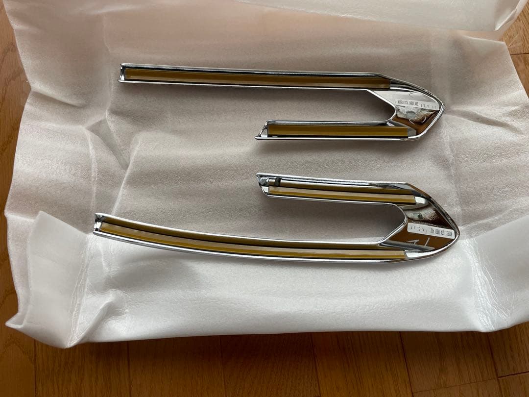 MODELLISTA クラウンアスリート210後期 ガーニッシュ