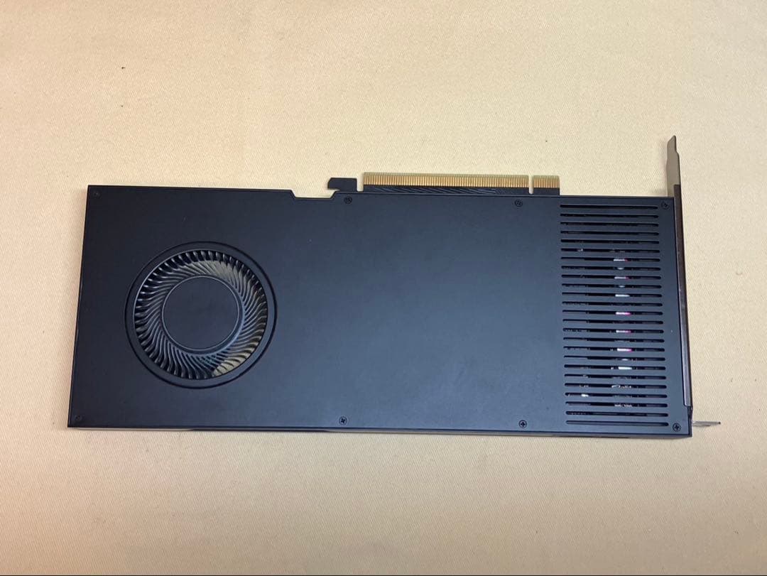 グラフィックボード・グラボ・ビデオカード NVIDIA RTX A4000 (PCIExp 16GB)