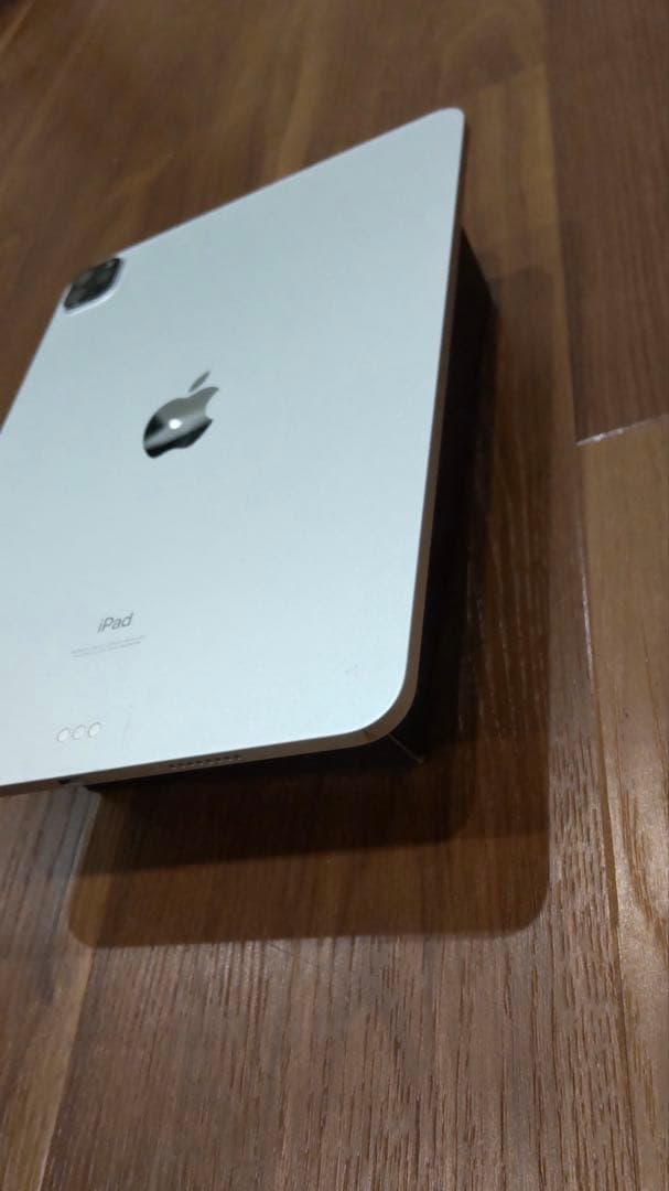 美品 M1 iPadPro 11インチ 1TB 最大容量100％ 3世代＋ケース