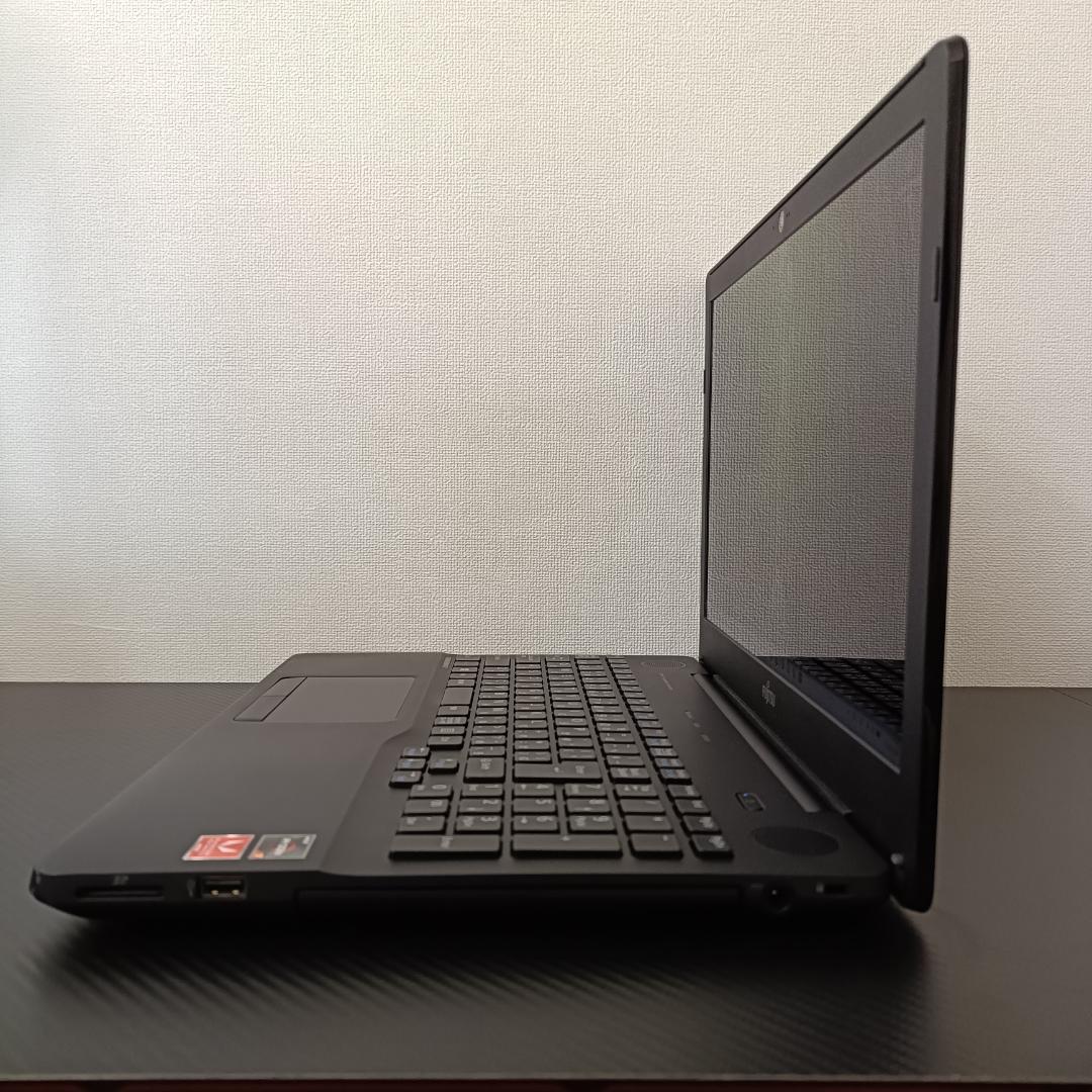 ノートPC Windows11 Ryzen7 SSD メモリ8GB 富士通 黒