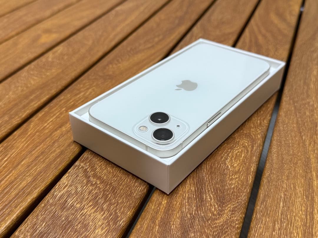 【雪猫】iPhone13 128GB ホワイト SIMフリー