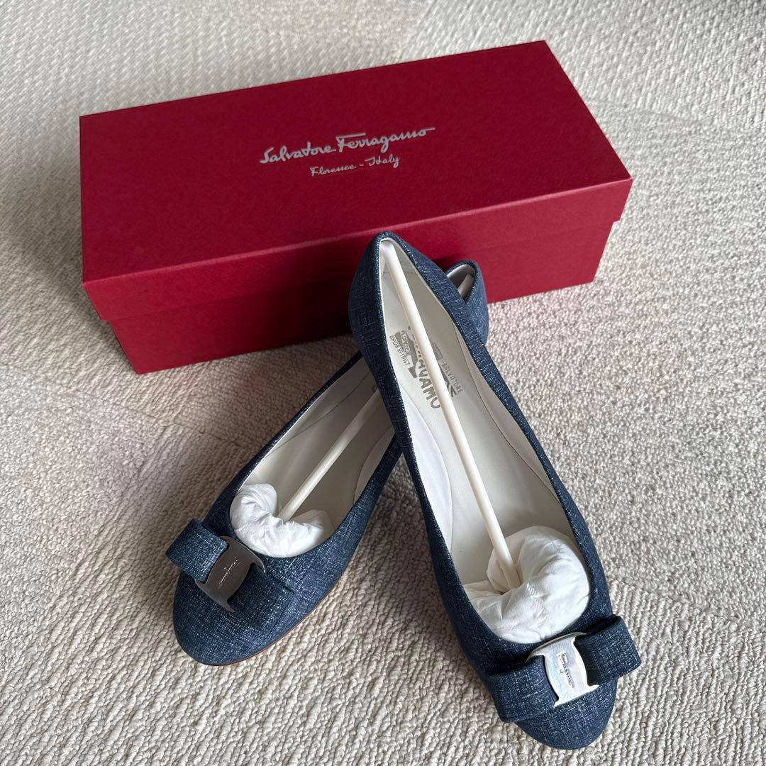 Salvatore Ferragamo デニム フラットシューズ
