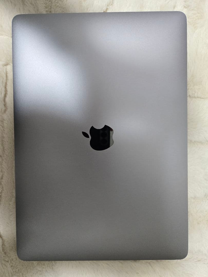 MacBook本体 Apple MacBook Air 2020 (M1, 16GB)