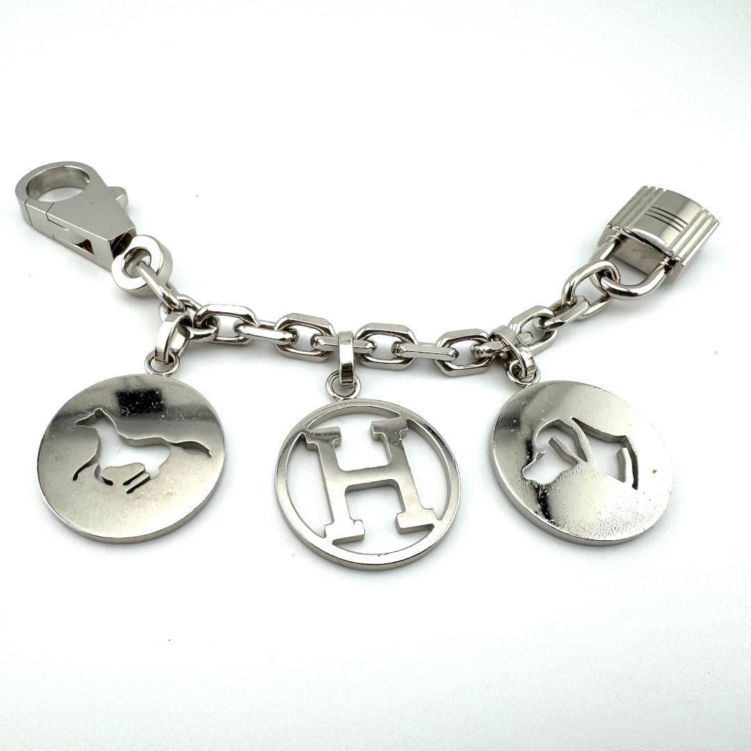 エルメス アミュレット4 バッグチャーム ブルロック キーホルダー シルバー