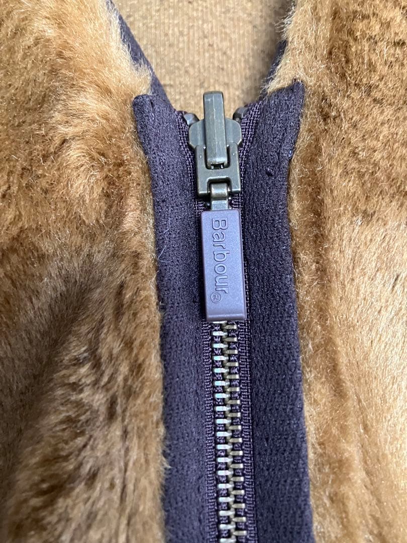 あっきーな　Barbour ファー ベスト 38