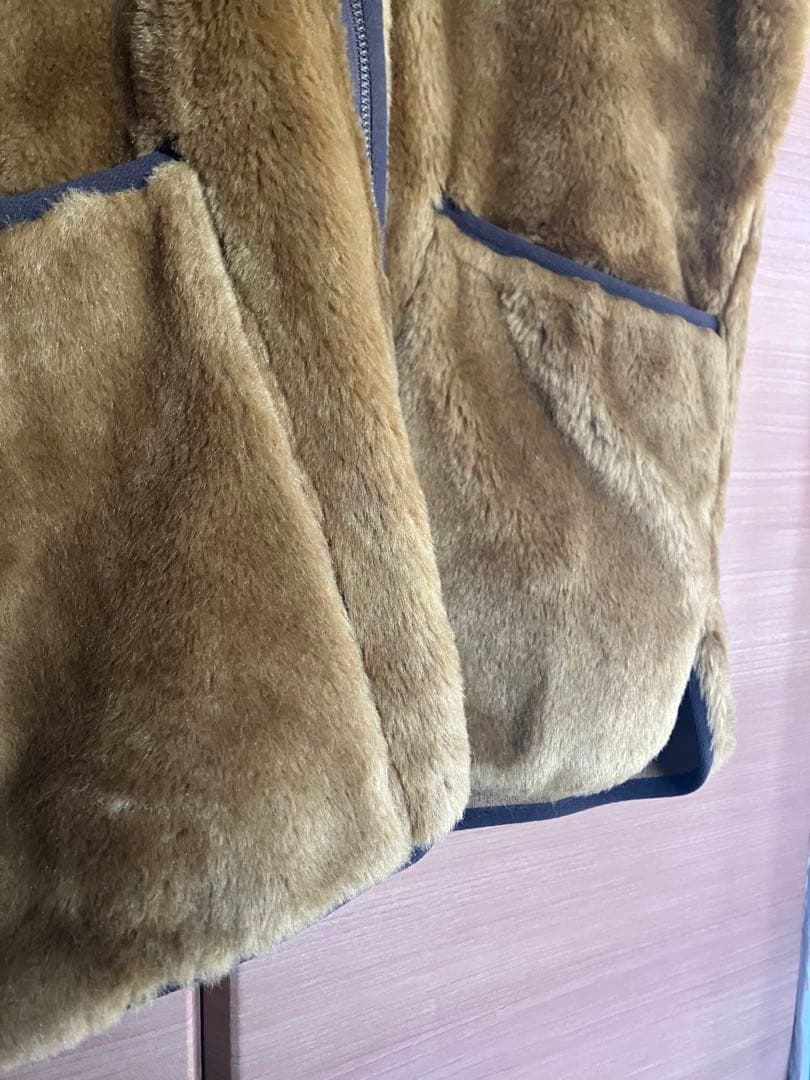 あっきーな　Barbour ファー ベスト 38