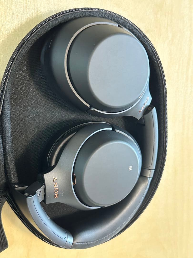 SONY WH-1000XM3 数回のみ使用　美品