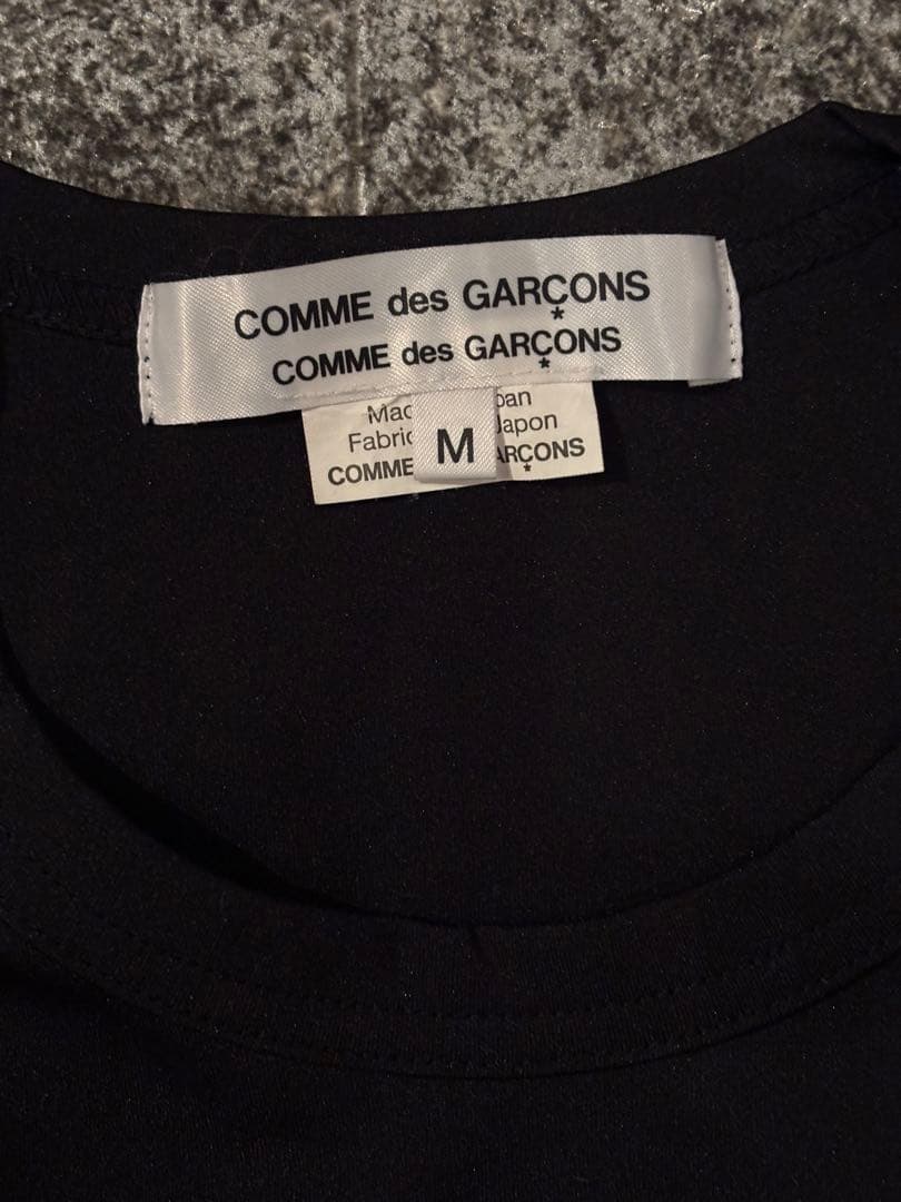 コムコムコムデギャルソン ストラップ付きブラック長袖Tシャツ
