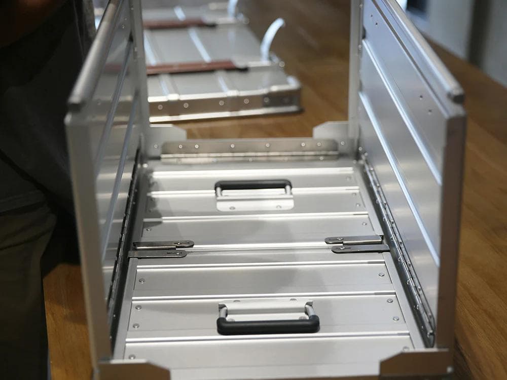 【復刻版】1960年代ドイツ軍 輸送用アルミコンテナ 80L