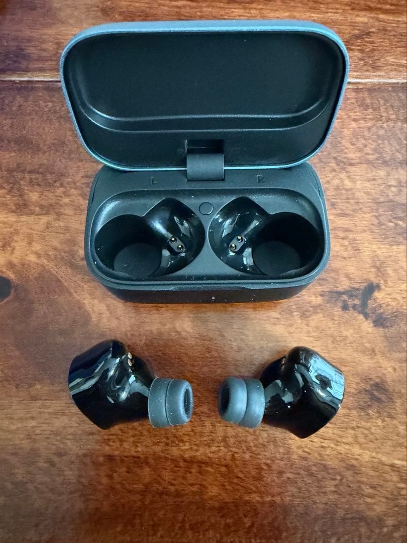 FoKus Mystique ワイヤレスイヤホン