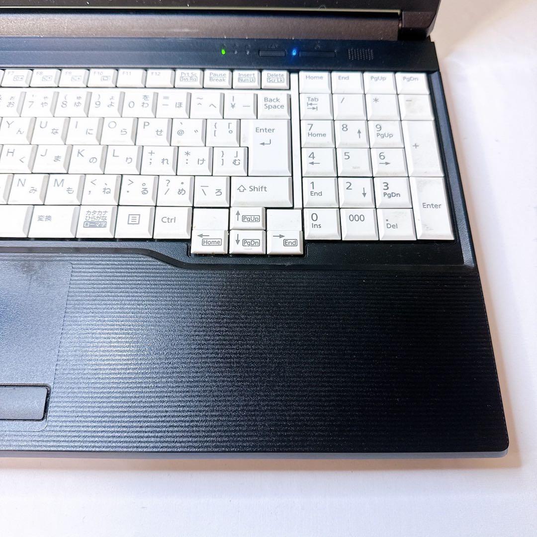 高年式❤️大容量❤️すぐ使える❤️事務作業や動画鑑賞、お仕事用にいかがですか❤️