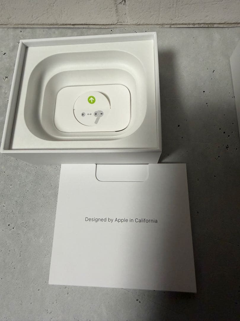 【新品】 Apple AirPods Pro 3 証明書有り