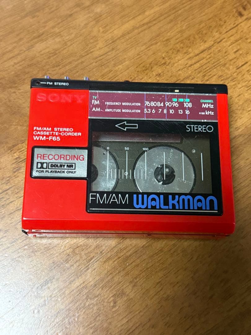 SONY WM-F65 ウォークマン 本体 ジャンク 赤色 レトロ