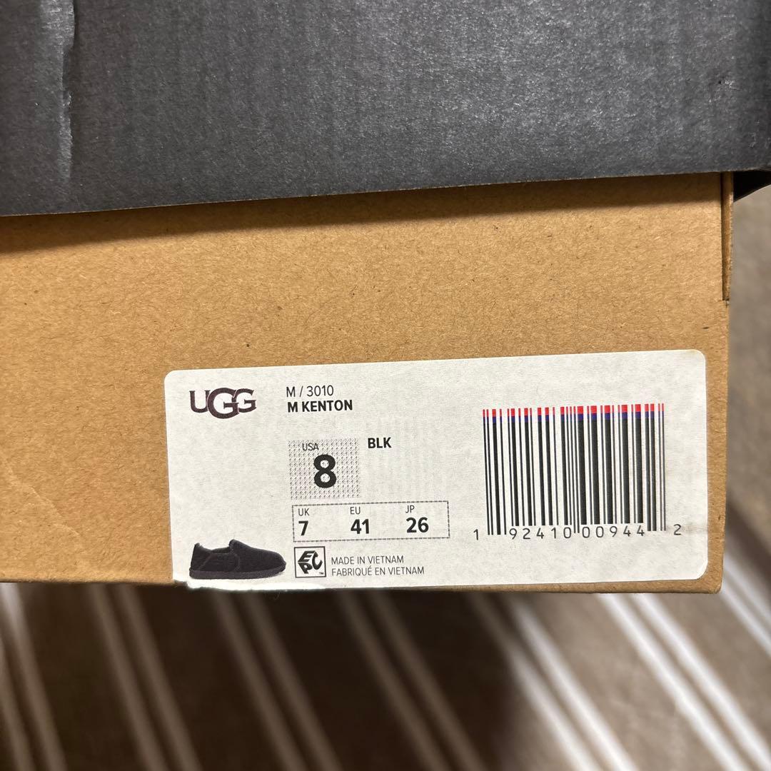 ちぃ　UGG スエードスリッポン黒