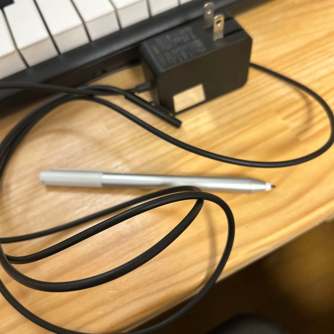 Windowsタブレット本体 Surface go 3 64GB