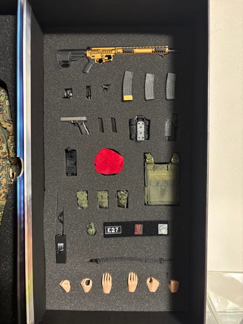 FLECKTARN KERR 1/6スケール女性兵士ミリタリー フィギュア