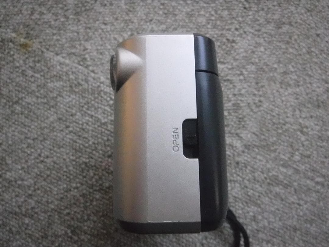 KONICA コンパクト フィルムカメラ Konica Z-up 60 シルバー