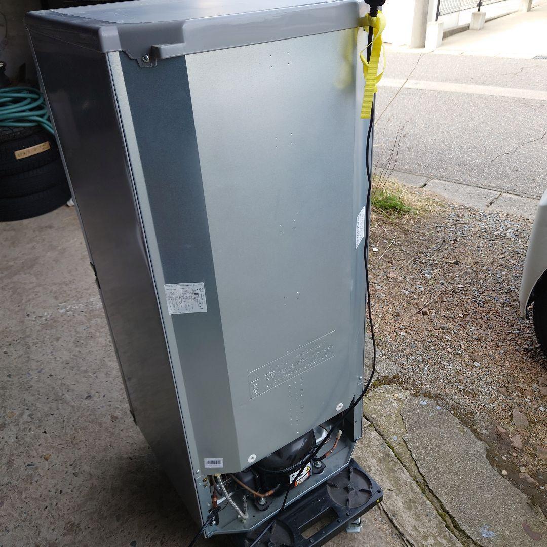 冷蔵庫 ユーイング UR-JT10H 2015年製