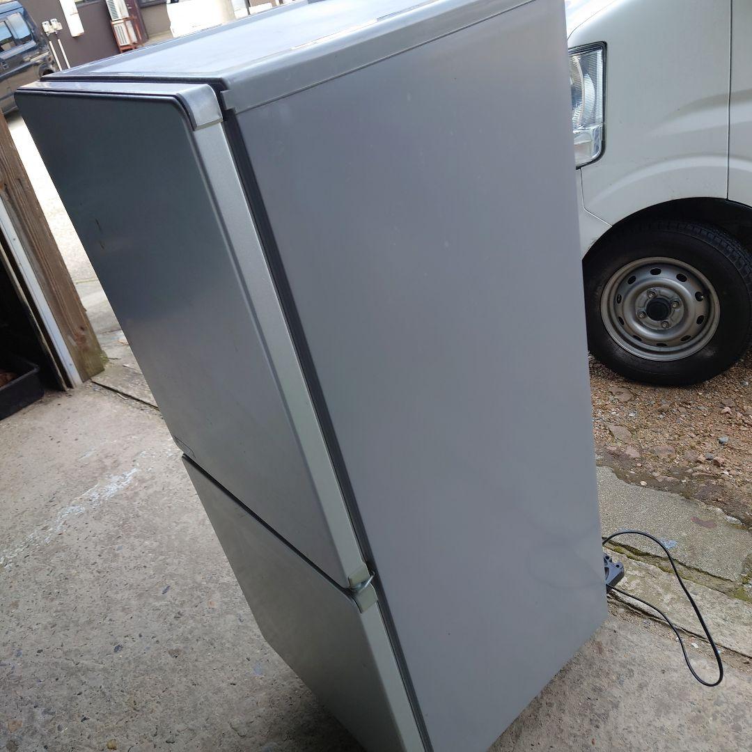 冷蔵庫 ユーイング UR-JT10H 2015年製