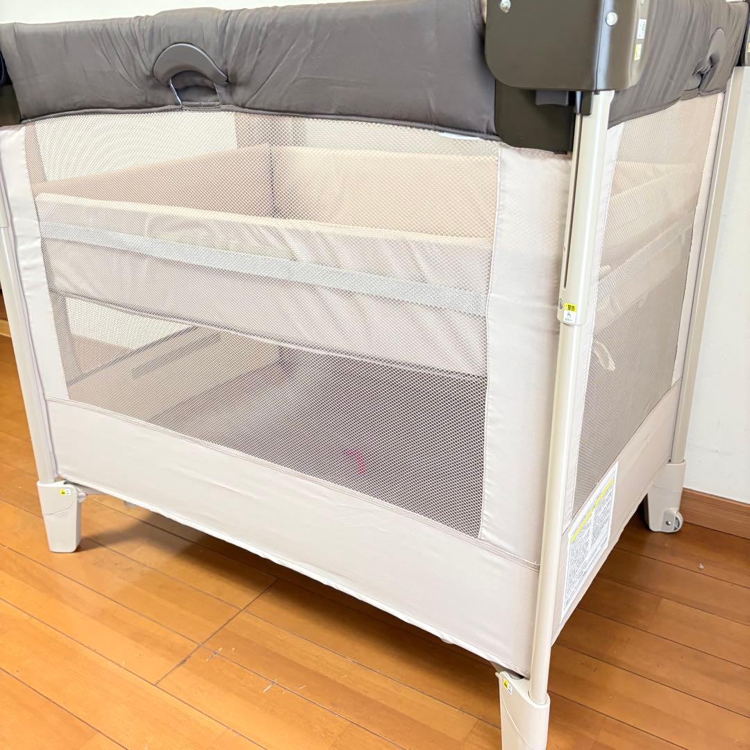 【美品・付属品完備】アップリカ ココネルエアー ベビーベッド ココア