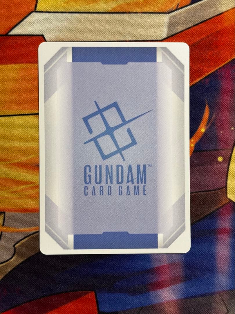 ジークアクス　GQuuuuuuX（オメガ・サイコミュ起動時）　LR＋＋